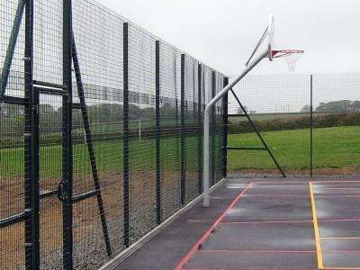 recreational welded wire fence panels